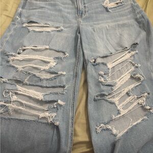American Eagle Outfitters Light Blue Distressed Boyfriend Jeans